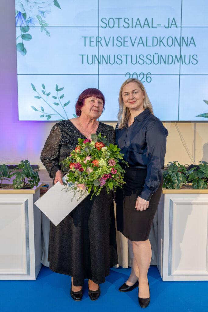 Aasta sotsiaaltöö tegija nominent, Mõniste hooldekodu Pihlakobar juhataja Ulvi Trahv ja Rõuge valla abivallavanem Maivi Liiskmann. Foto: Aigar Nagel